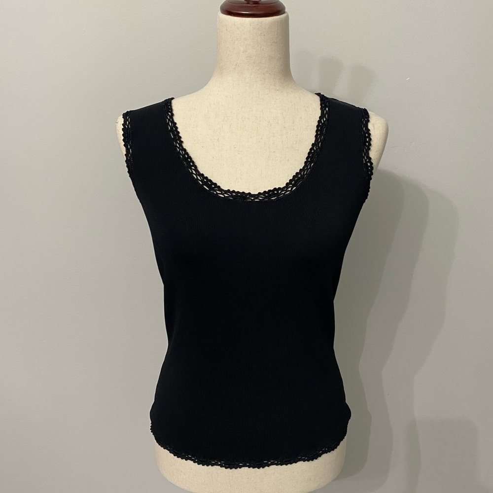 August Silk Black knit Top Size Medium
